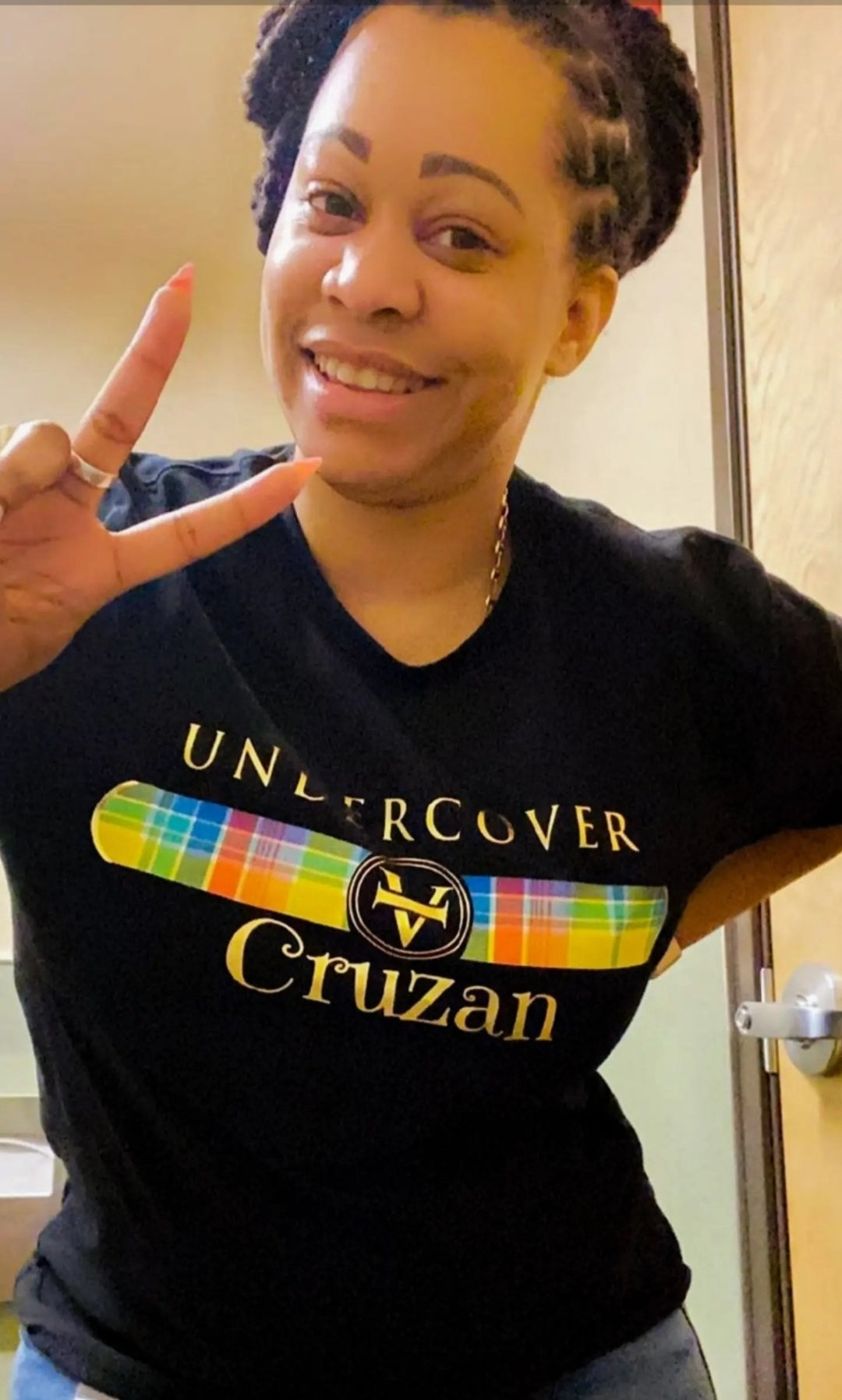 UNDERCOVER CRUZAN